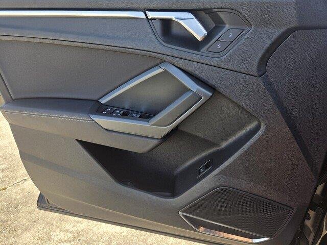 Used 2020 Mythos Black Metallic Audi S line Premium Plus image 21