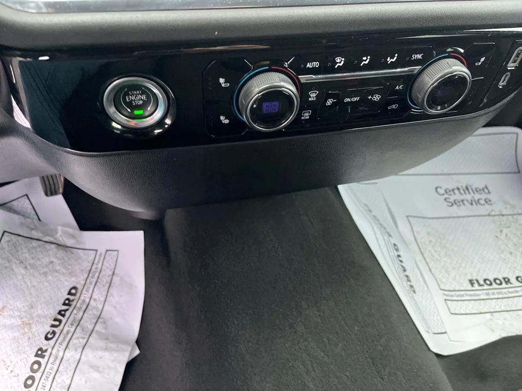 2024 Chevrolet Silverado 1500 LT - Photo 16