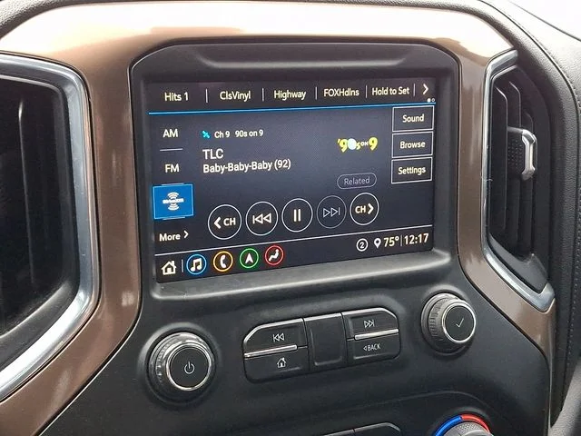 Used 2020 Beige Chevrolet High Country image 17