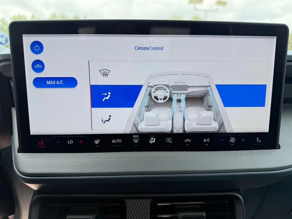 2026 Ford Maverick XLT - Photo 25