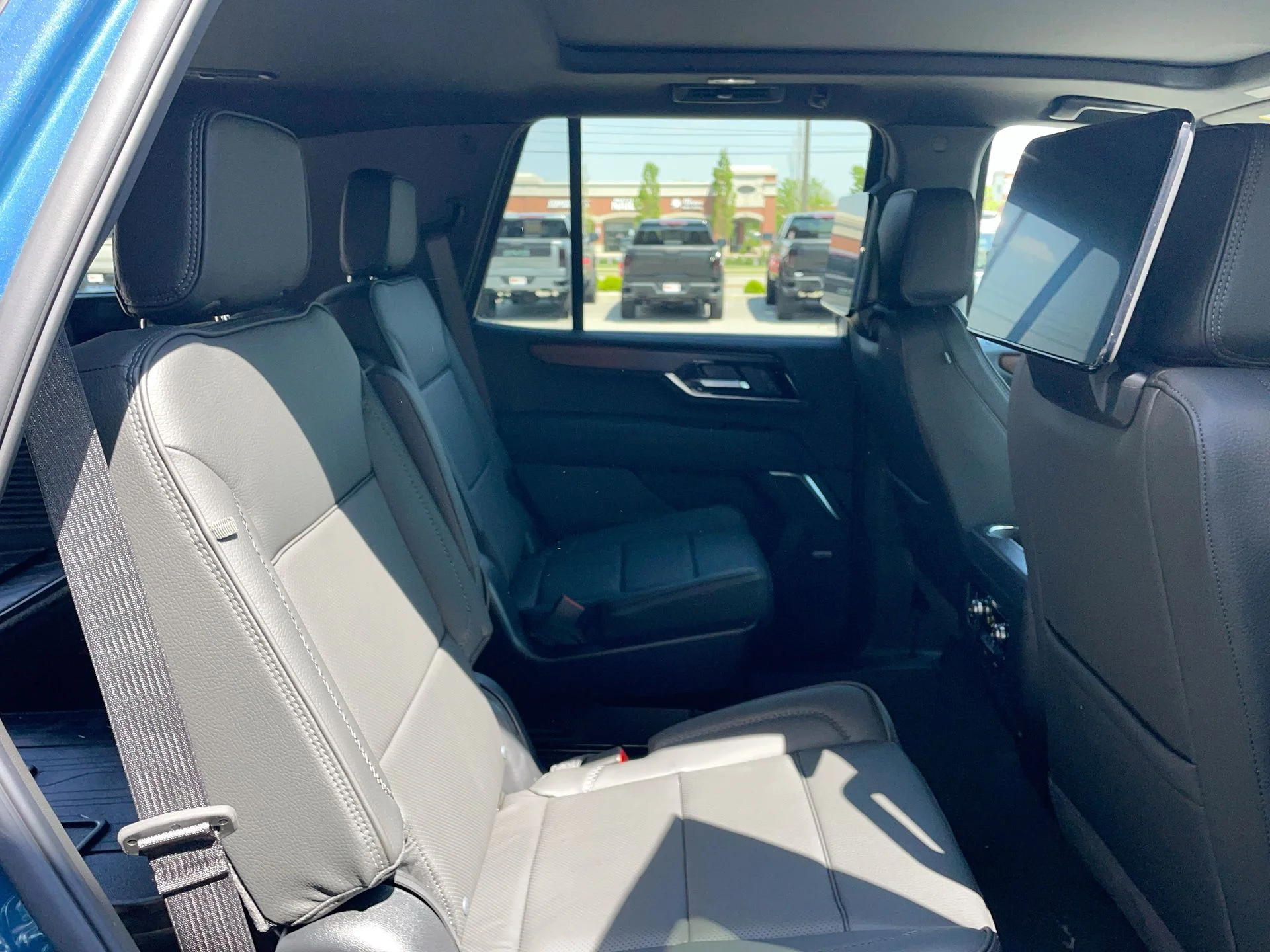 New 2026 Downpour Metallic GMC Denali image 92