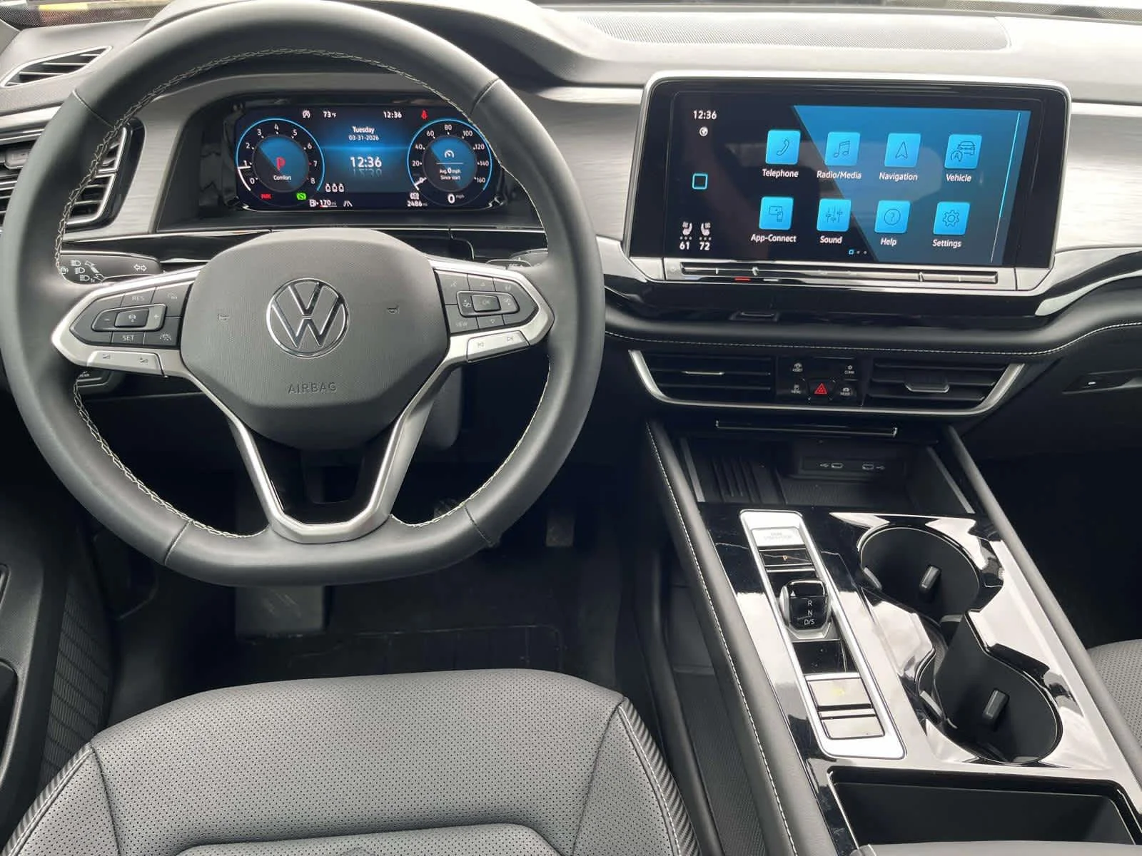 New 2026 Opal White Pearl Volkswagen 2.0T SE w/Technology image 2