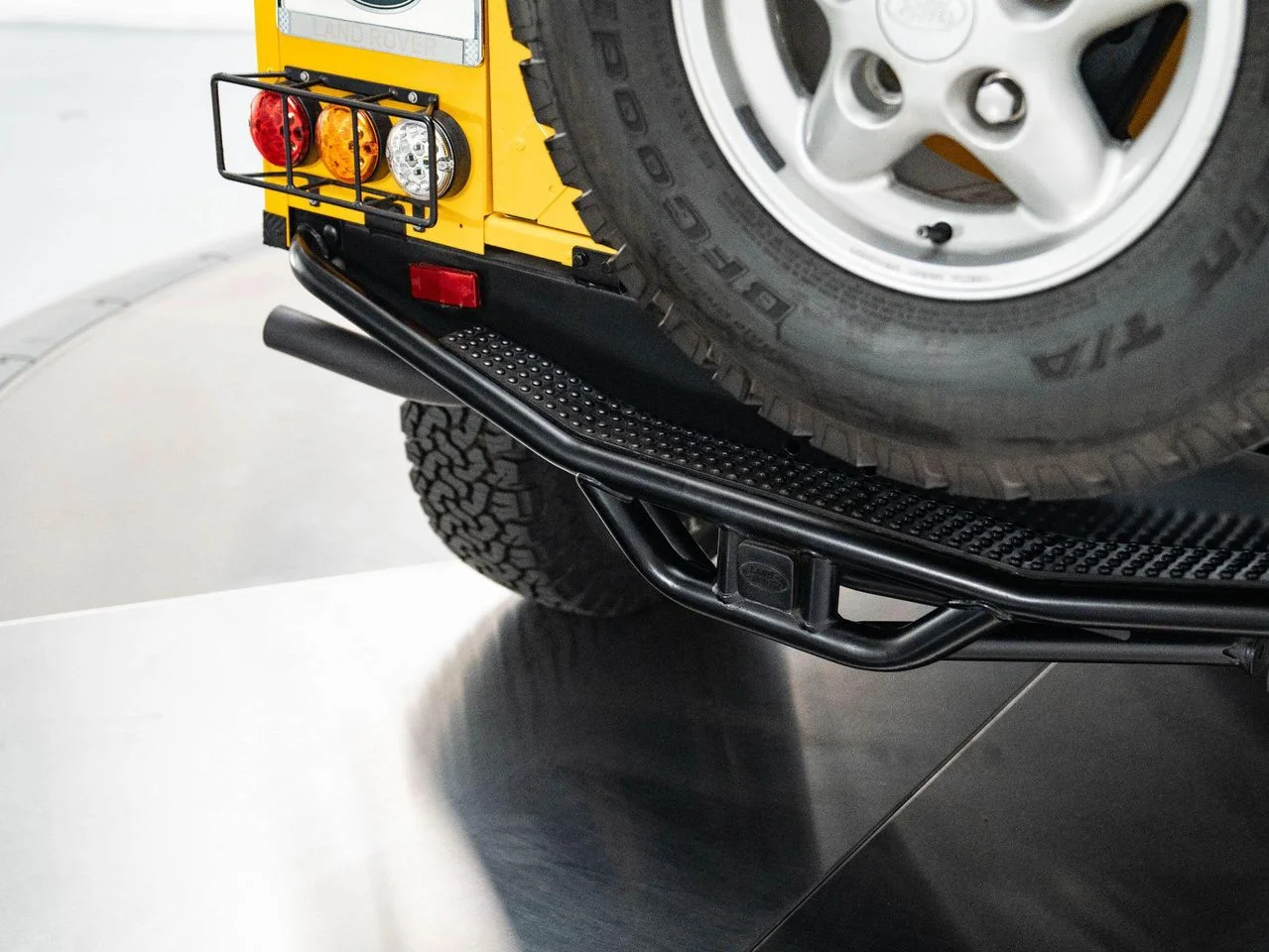 Used 1995 AA YELLOW Land Rover Soft Top image 20