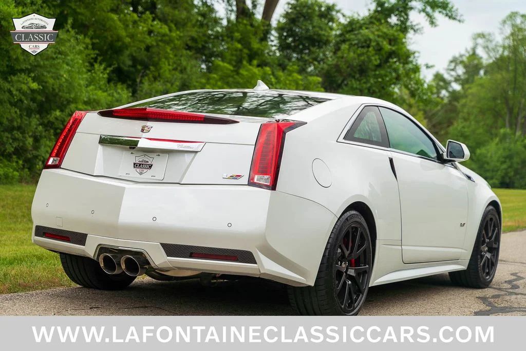 Used 2015 White Cadillac Base image 36