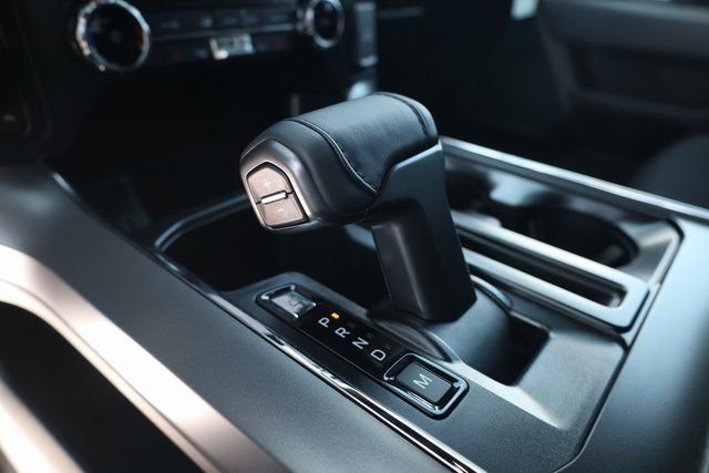 2025 Ford F-150 XLT - Photo 16