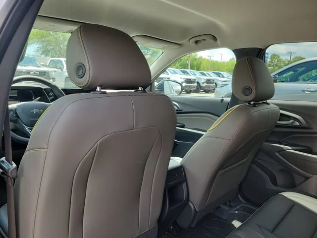 2025 Chevrolet Trax Activ - Photo 12