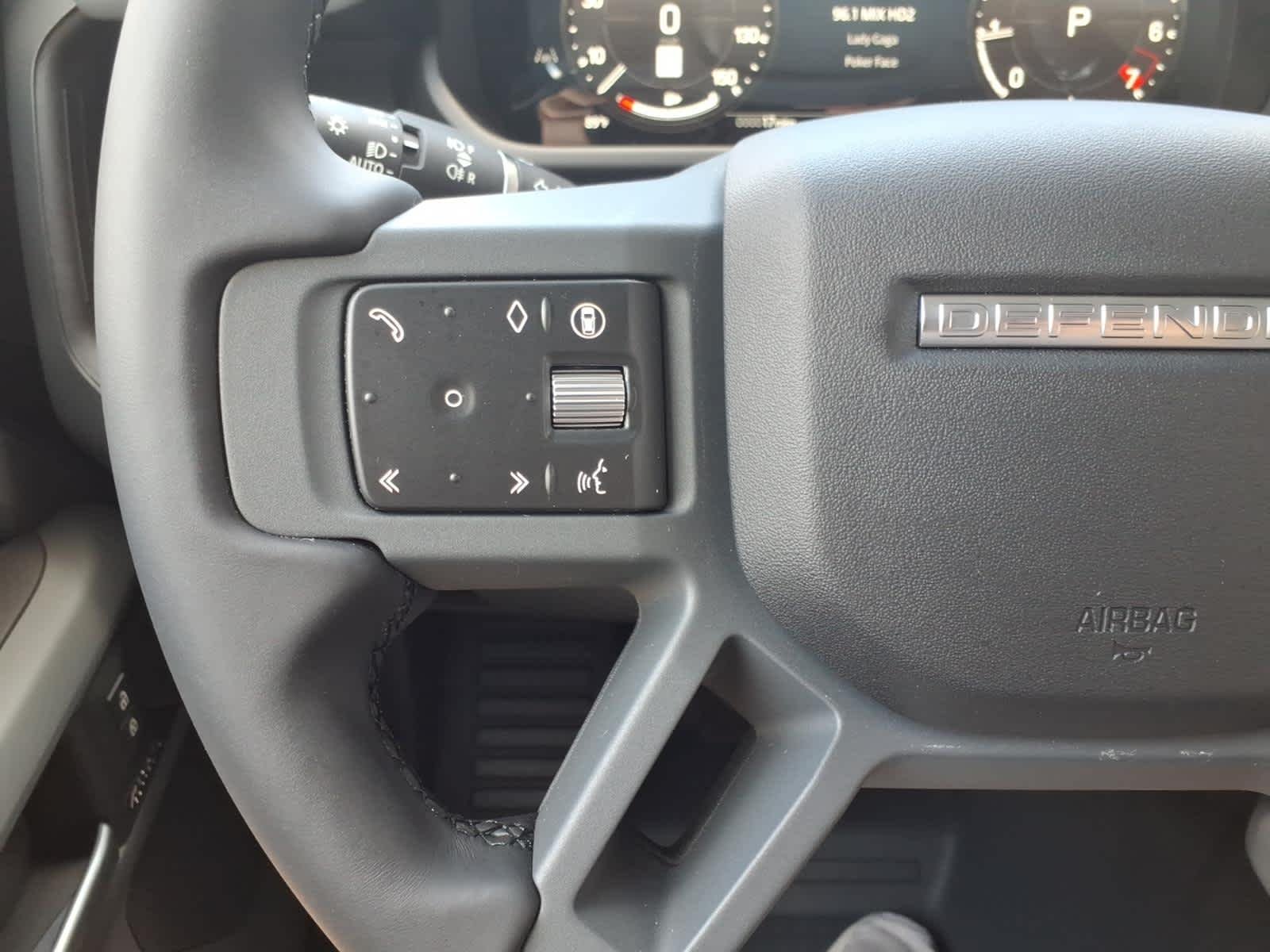 New 2026 Tasman Blue Land Rover X-Dynamic SE image 20