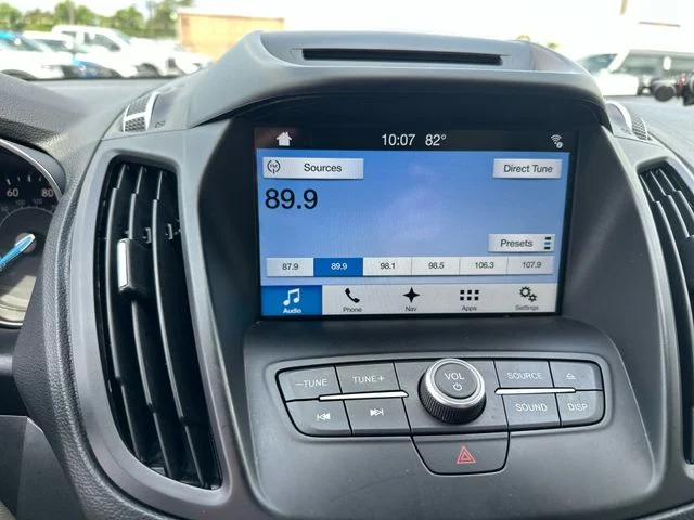 Used 2018 Gold Ford SEL image 17