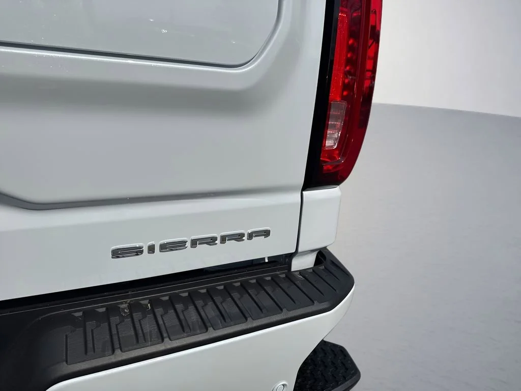 New 2026 Glacier White Tricoat GMC Denali Ultimate image 40