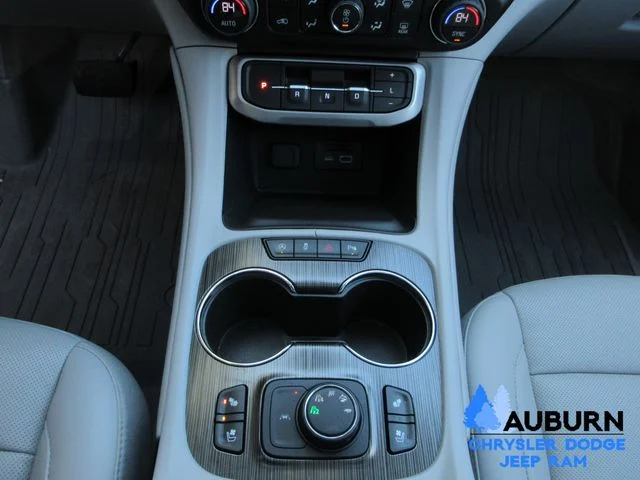 Used 2023 White GMC SLT image 40