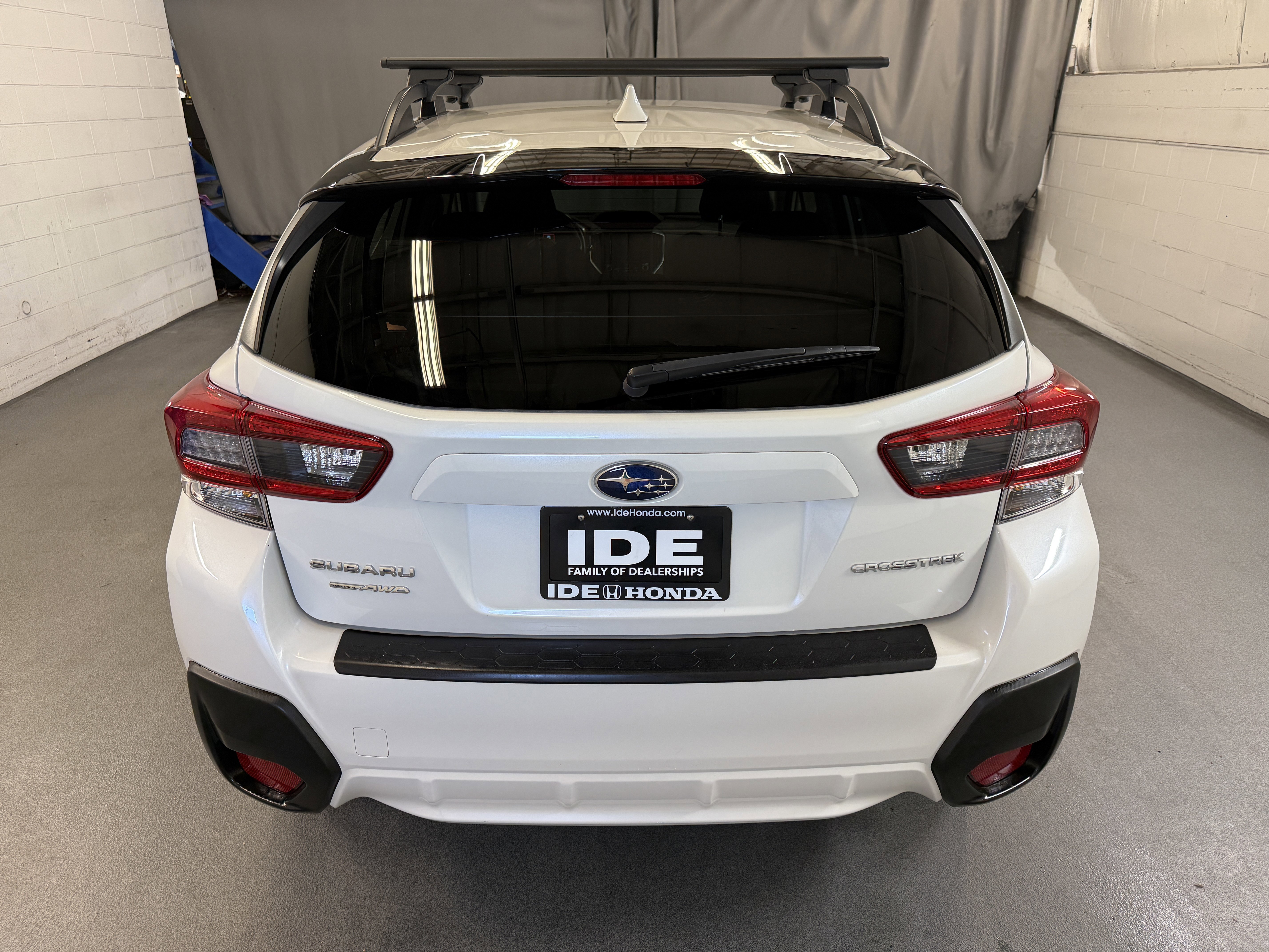 Used 2021 Crystal White Pearl Subaru Premium image 7