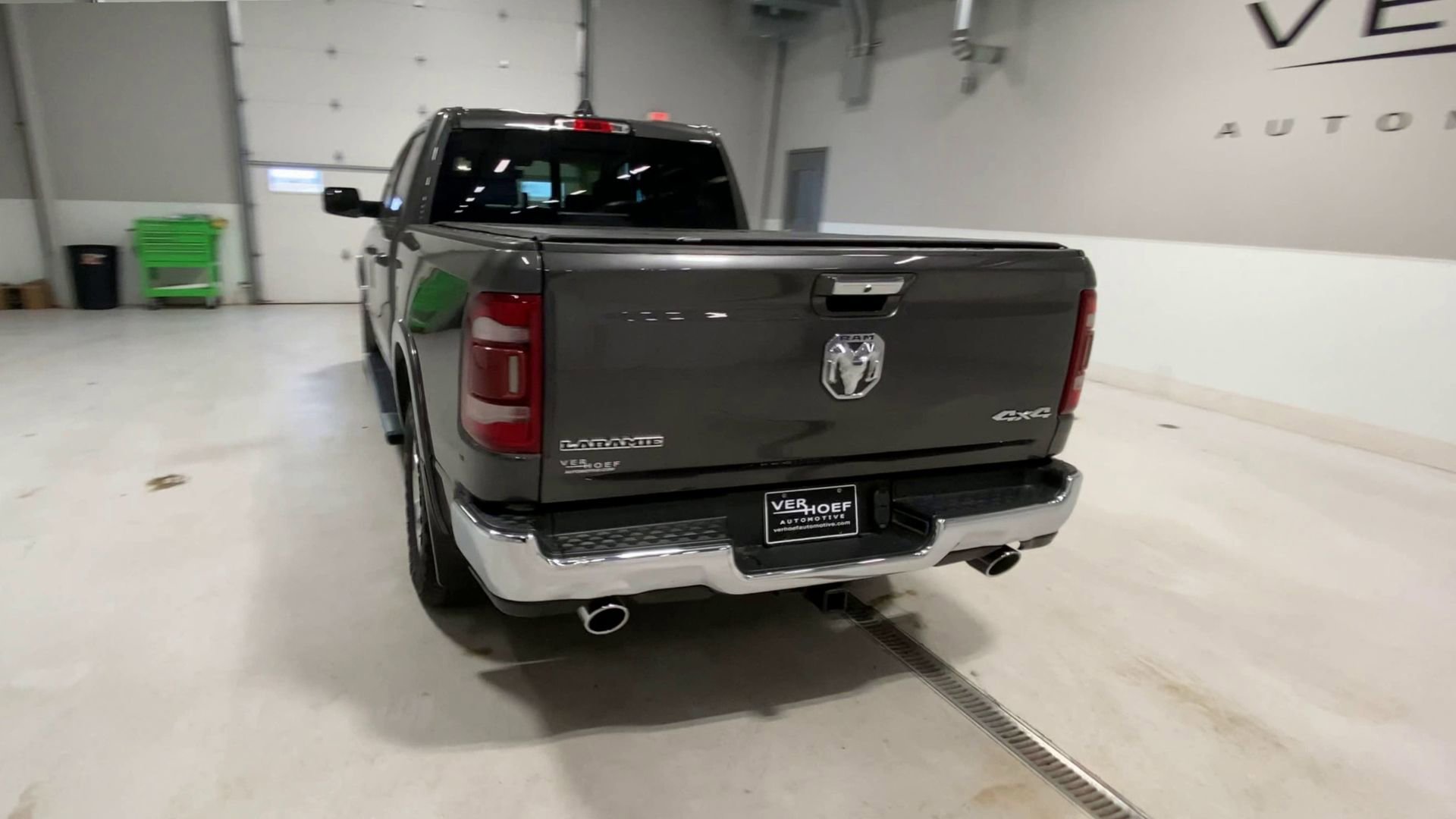 Used 2020 Granite Crystal Metallic Clearcoat  Ram Laramie image 7