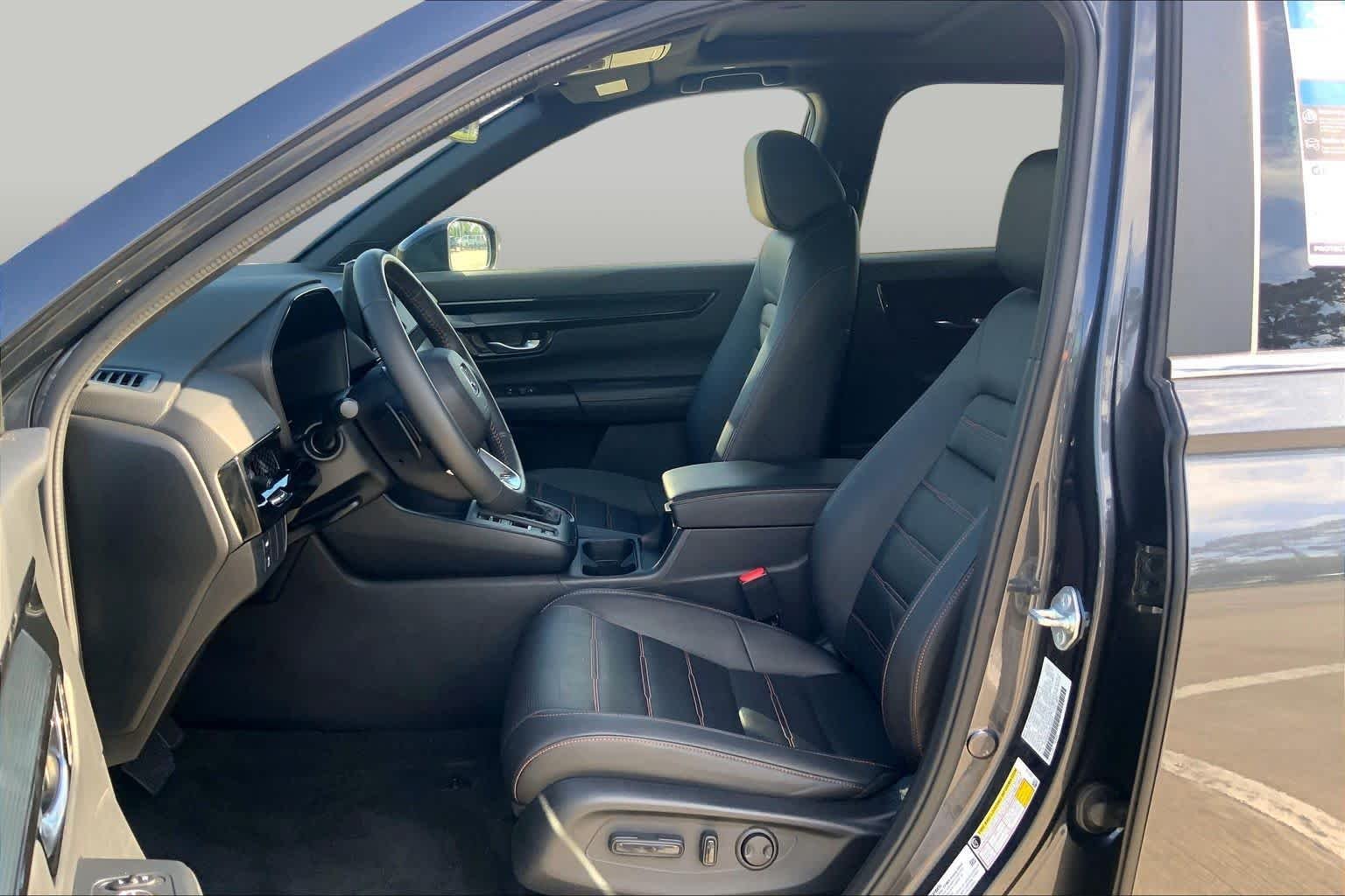 Used 2024 Meteorite Gray Metallic Honda Sport Touring image 8