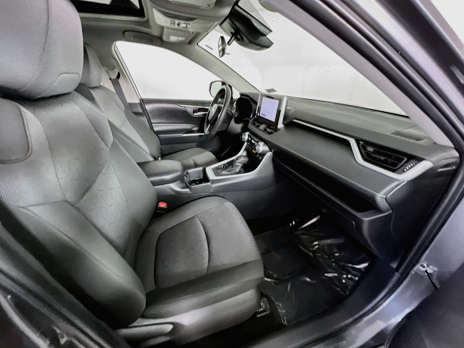 Used 2025 Magnetic Gray Metallic Toyota XLE image 27