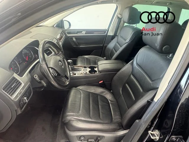 Used 2015 Black Volkswagen V6 Lux image 20