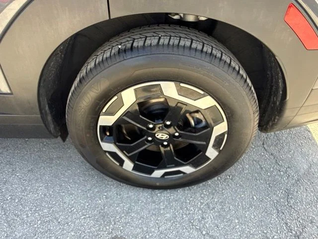 Used 2026 Gray Hyundai SEL image 33