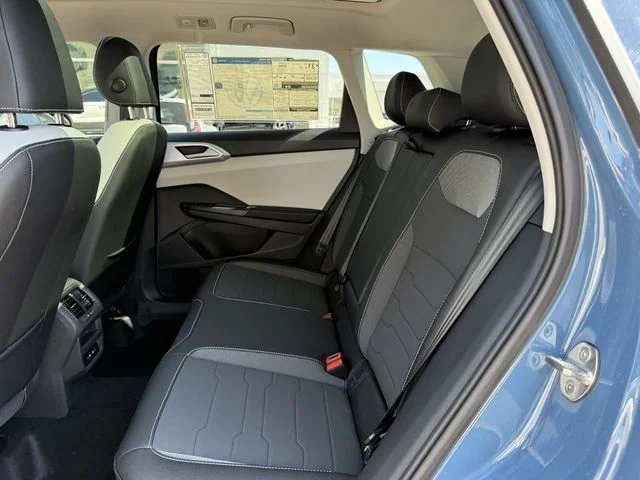New 2026 Blue Volkswagen 1.5T SE image 21
