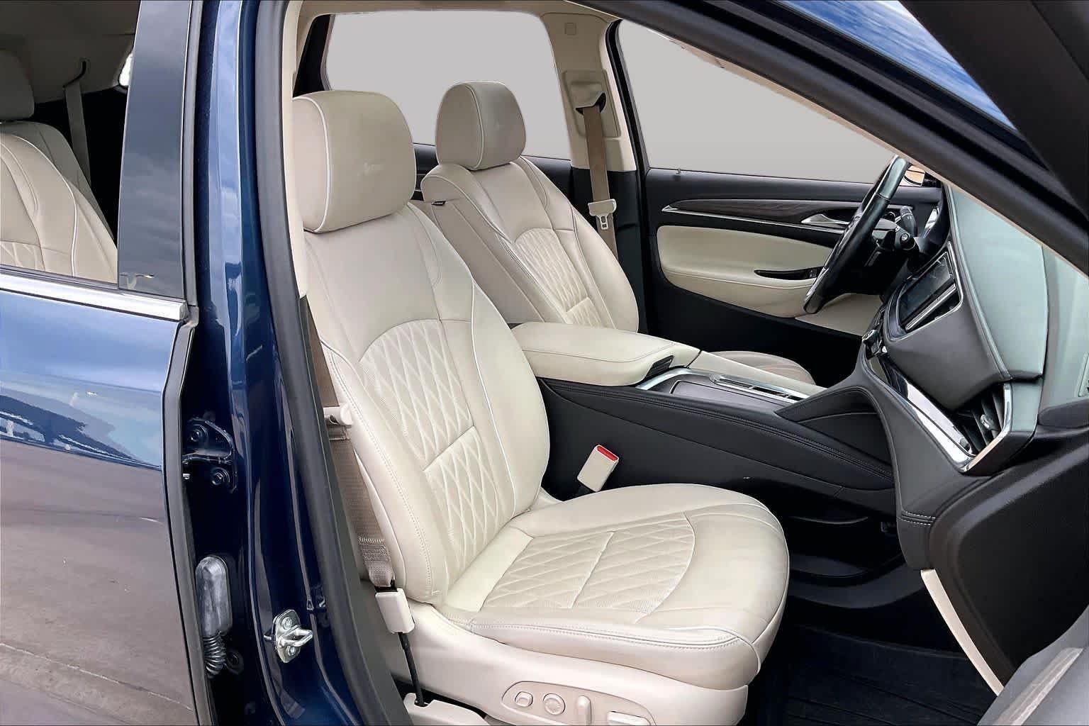 Used 2023 Emperor Blue Metallic Buick Avenir image 8