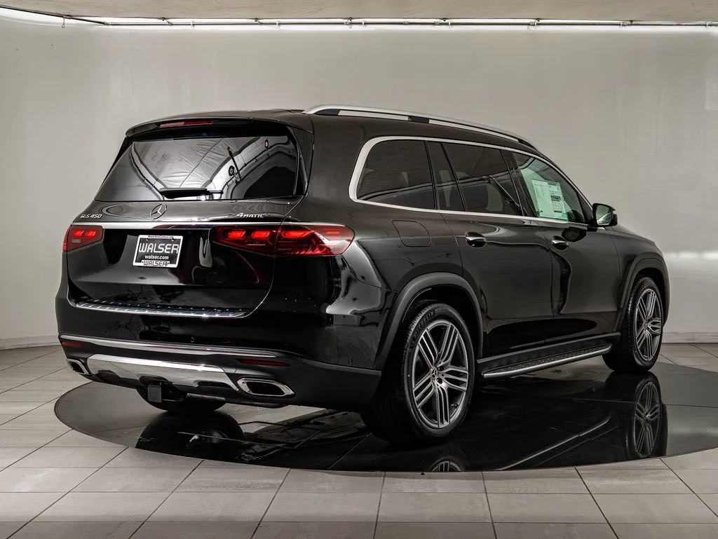 Used 2026 Black Mercedes-Benz GLS 450 image 5