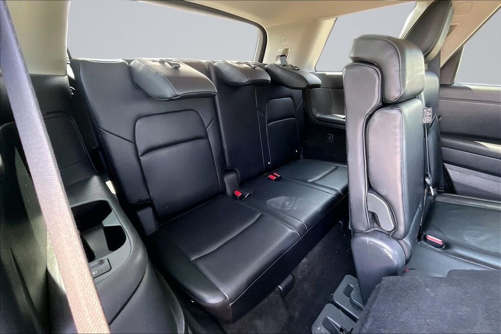 Used 2023 Red Nissan SL image 26