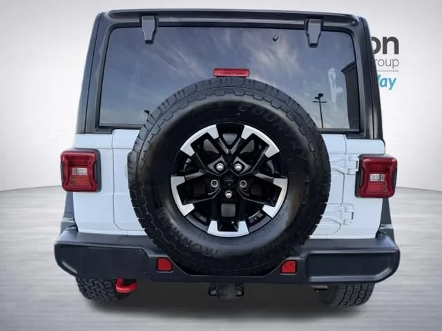 Used 2025 Bright White Clearcoat Jeep Rubicon image 6