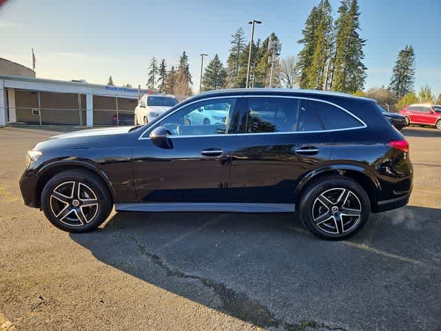 Used 2026 Black Mercedes-Benz GLC 300 image 6