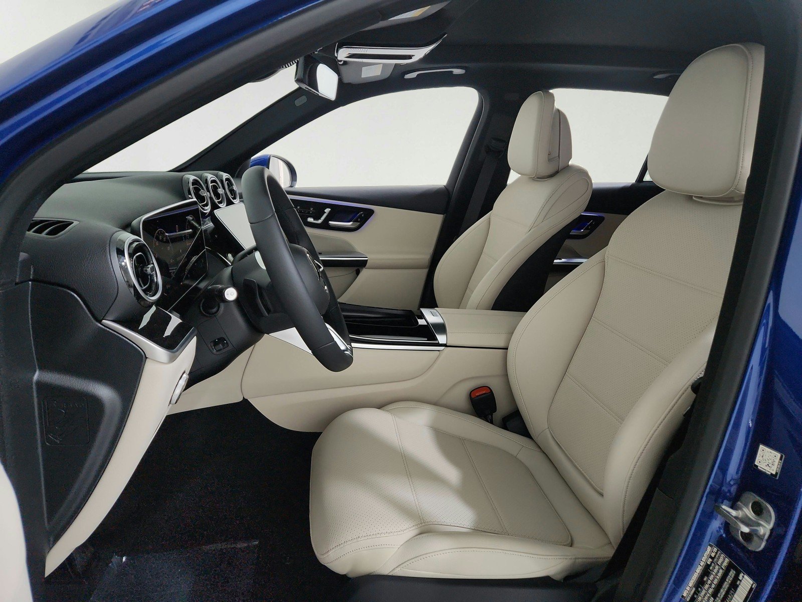 Certified Used 2026 Starling Blue Metallic Mercedes-Benz GLC 300 image 17
