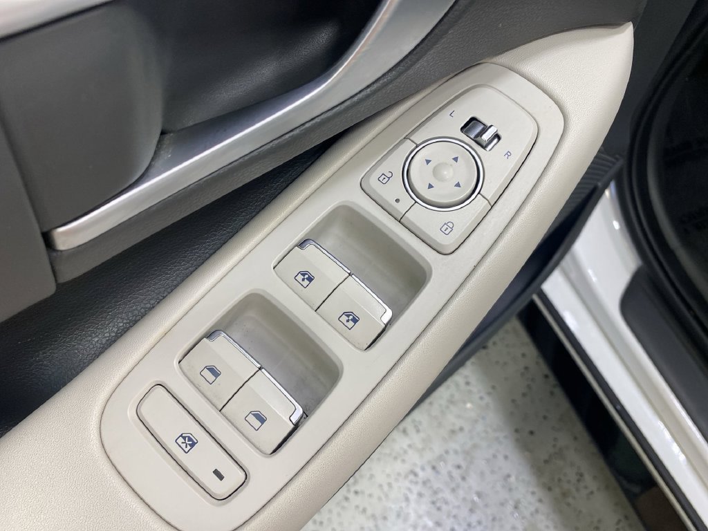 2025 Hyundai Sonata SEL - Photo 31