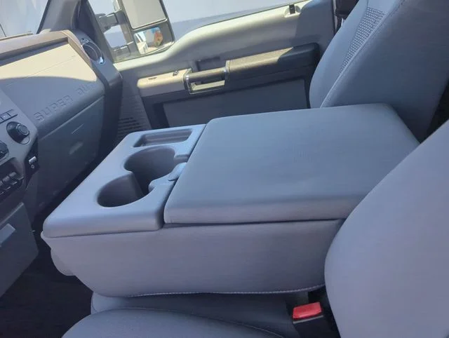 Used 2016 White Ford XLT image 15