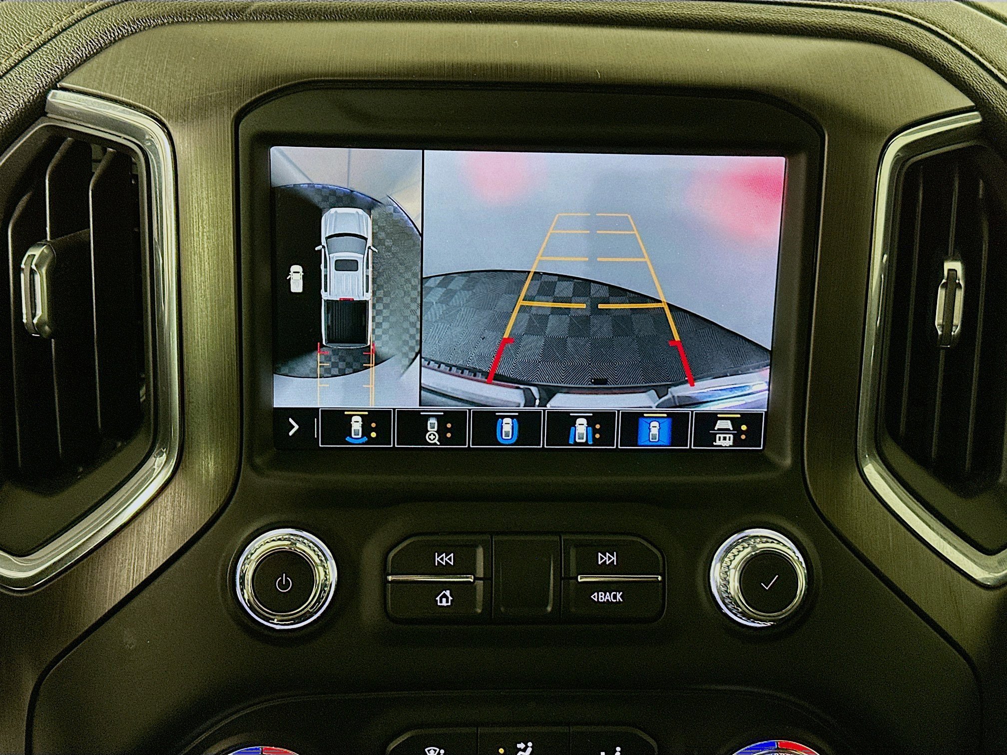Used 2021 Satin Steel Metallic GMC AT4 image 25