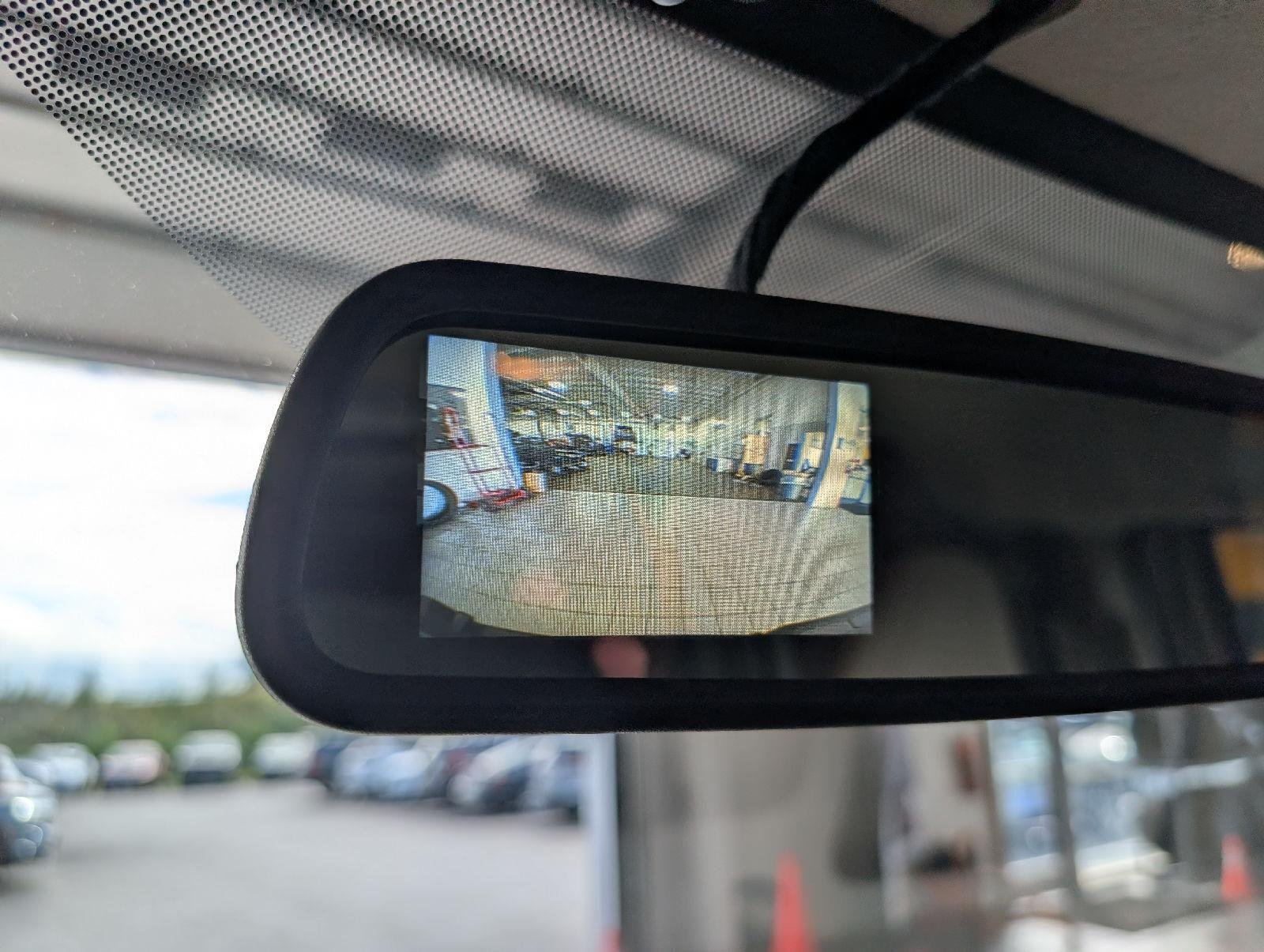 Used 2025  GMC 2500 image 22