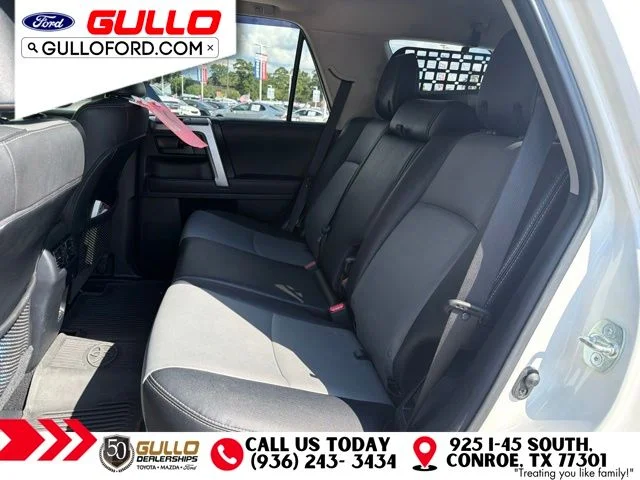 Used 2022 White Toyota SR5 Premium image 6