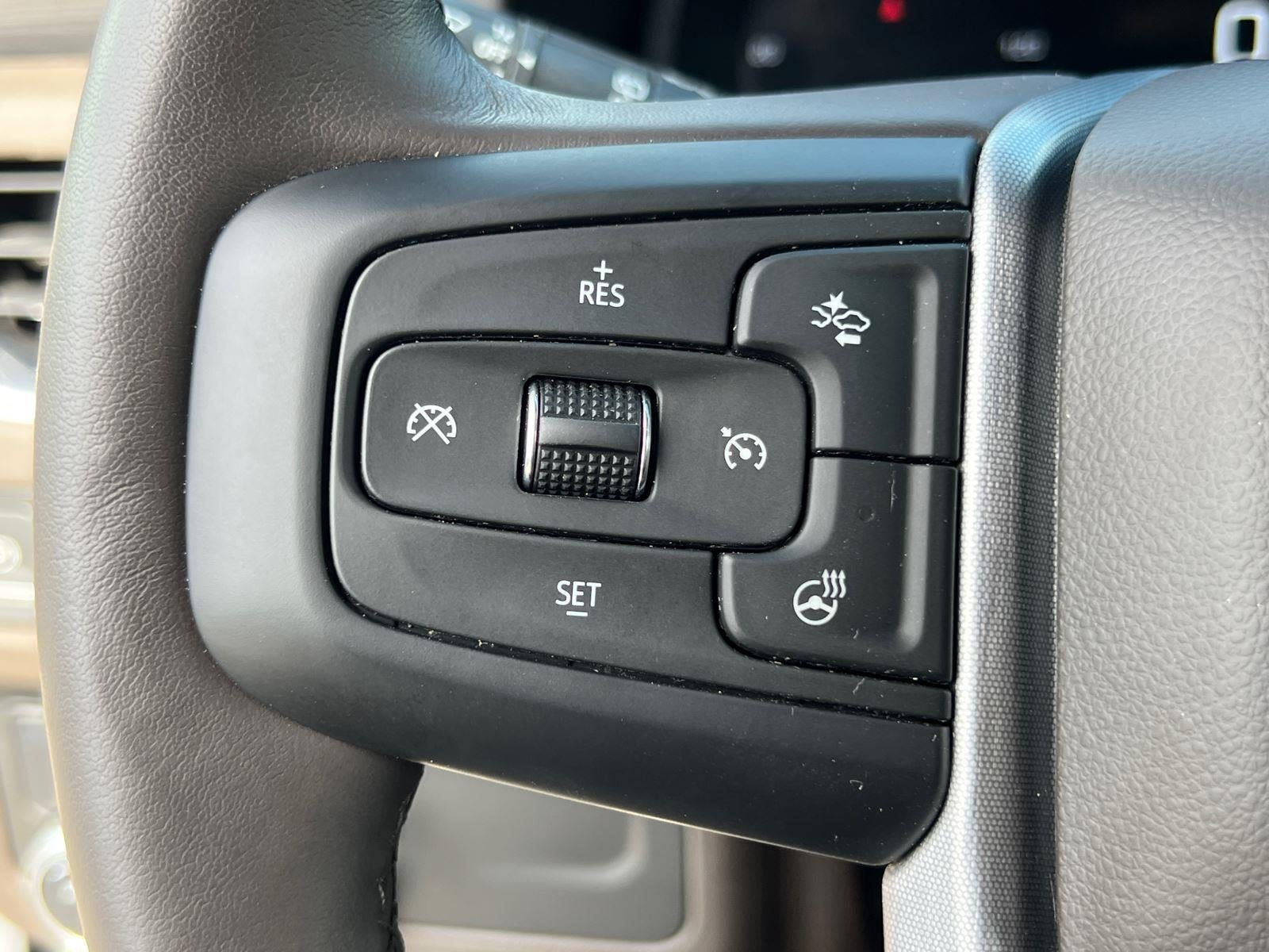 Used 2022 Summit White GMC SLT image 25