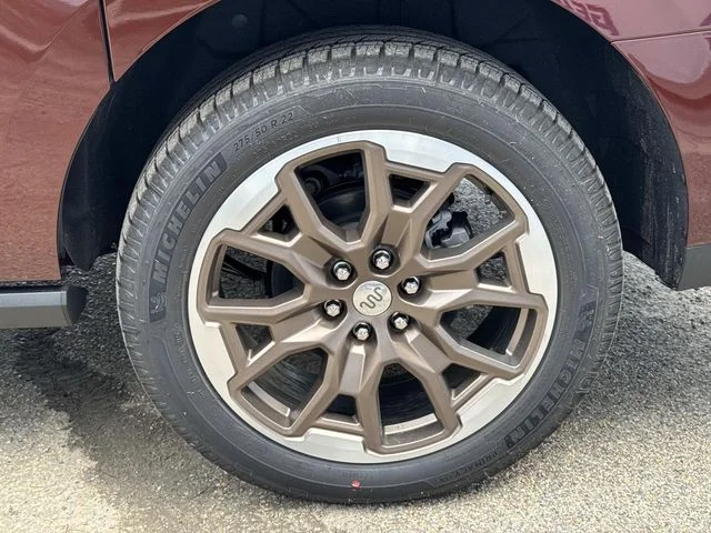 New 2027 Bronze Fire Metallic Tinted Clearcoat Ford MAX King Ranch® image 9