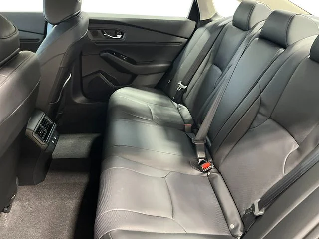 New 2026 Platinum White Pearl Honda Touring image 24