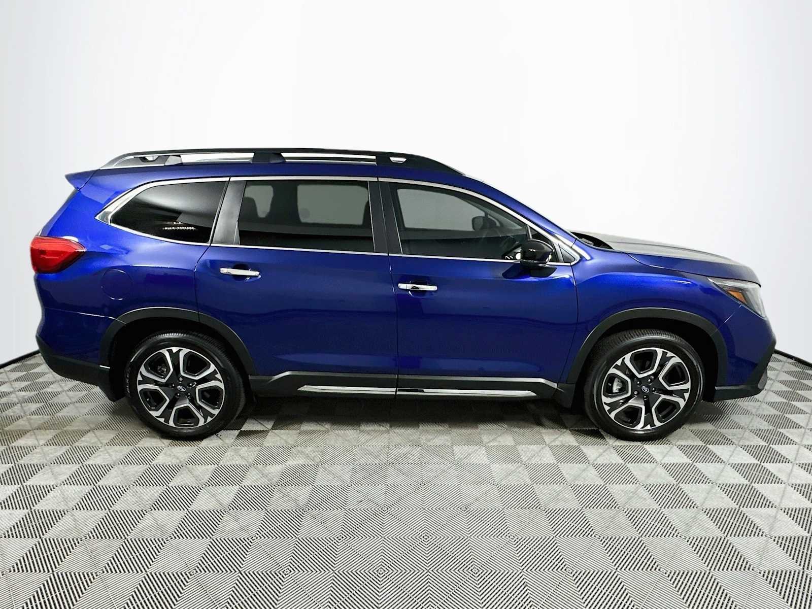 2026 Subaru Ascent Touring - Photo 8