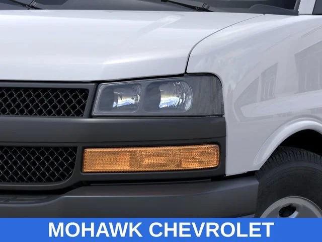 2024 Chevrolet Express Cargo Work Van - Photo 10