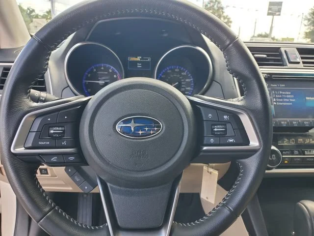 Used 2018 Crystal White P Subaru Premium image 10