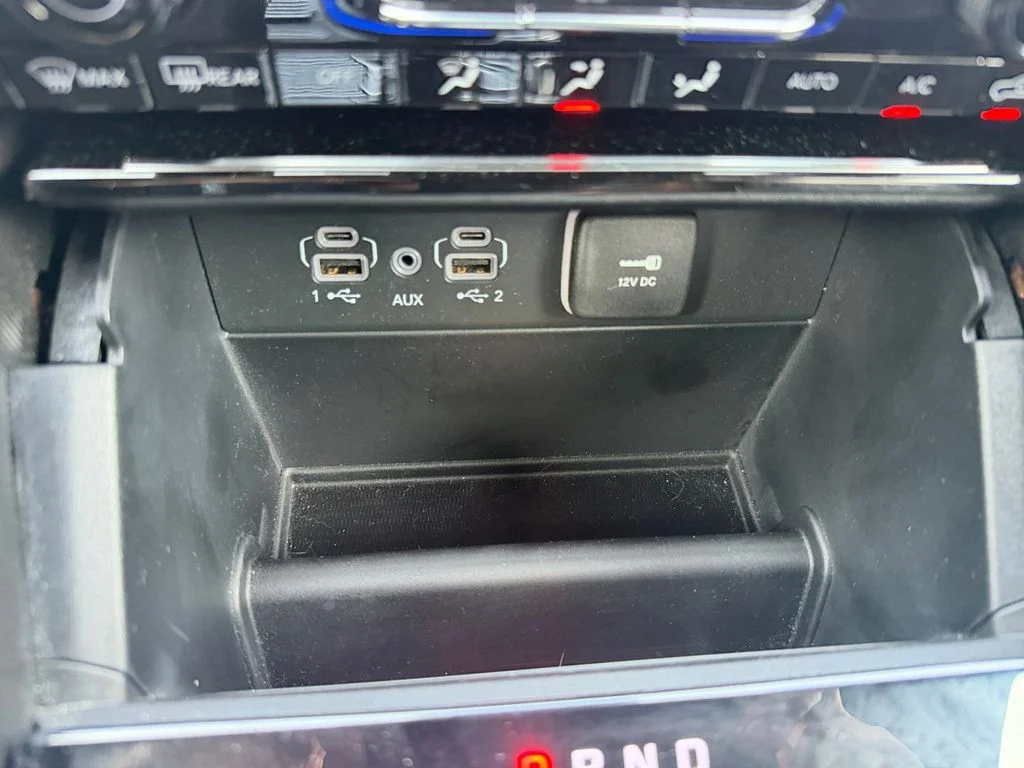 Used 2025 White Jeep Limited image 34