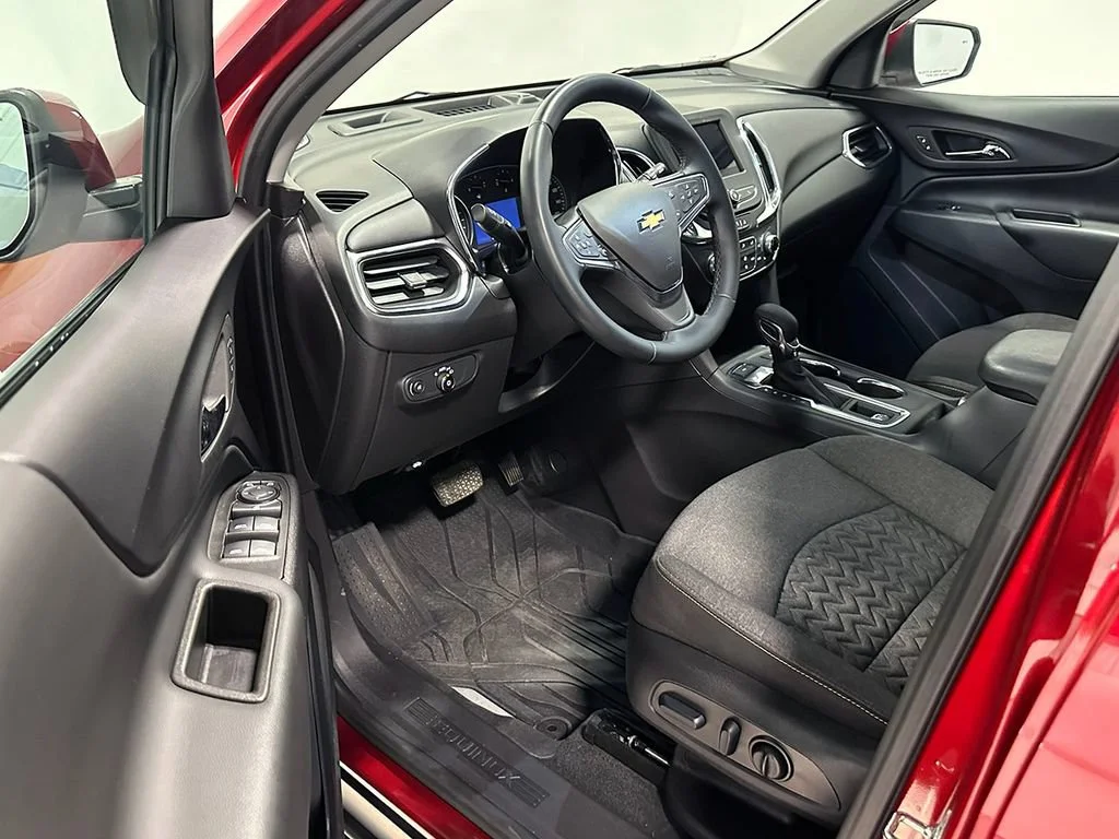 Used 2024 Radiant Red Tintcoat Chevrolet LT image 16