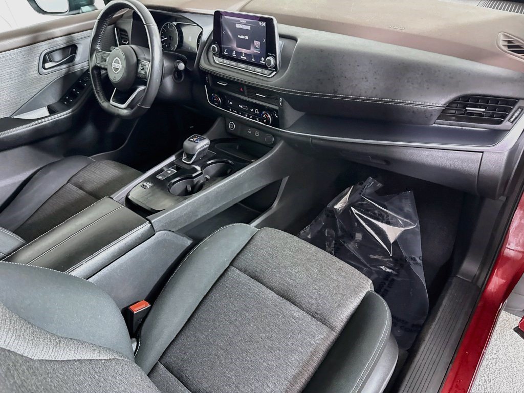 Used 2021 Scarlet Ember Tintcoat Nissan S image 26