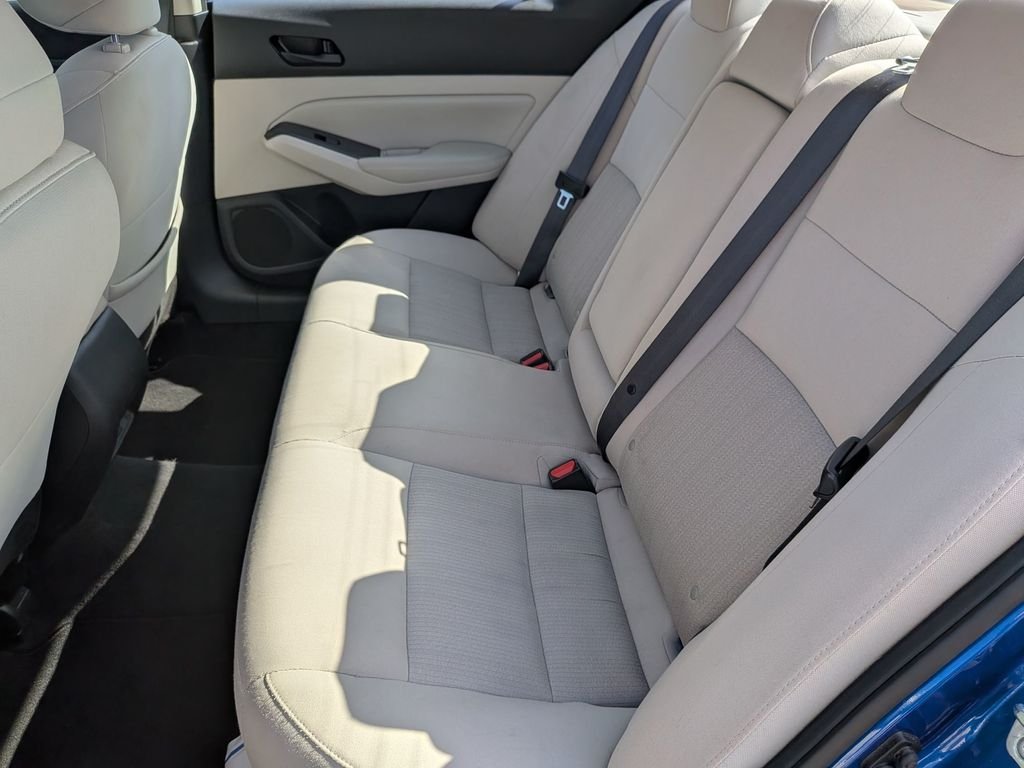 Used 2025 Blue Nissan 2.5 SV image 26