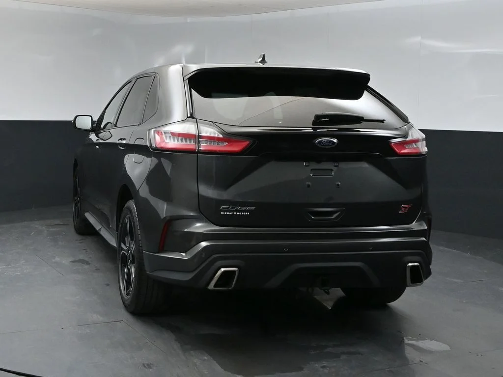 Used 2019 Magnetic Ford ST image 3