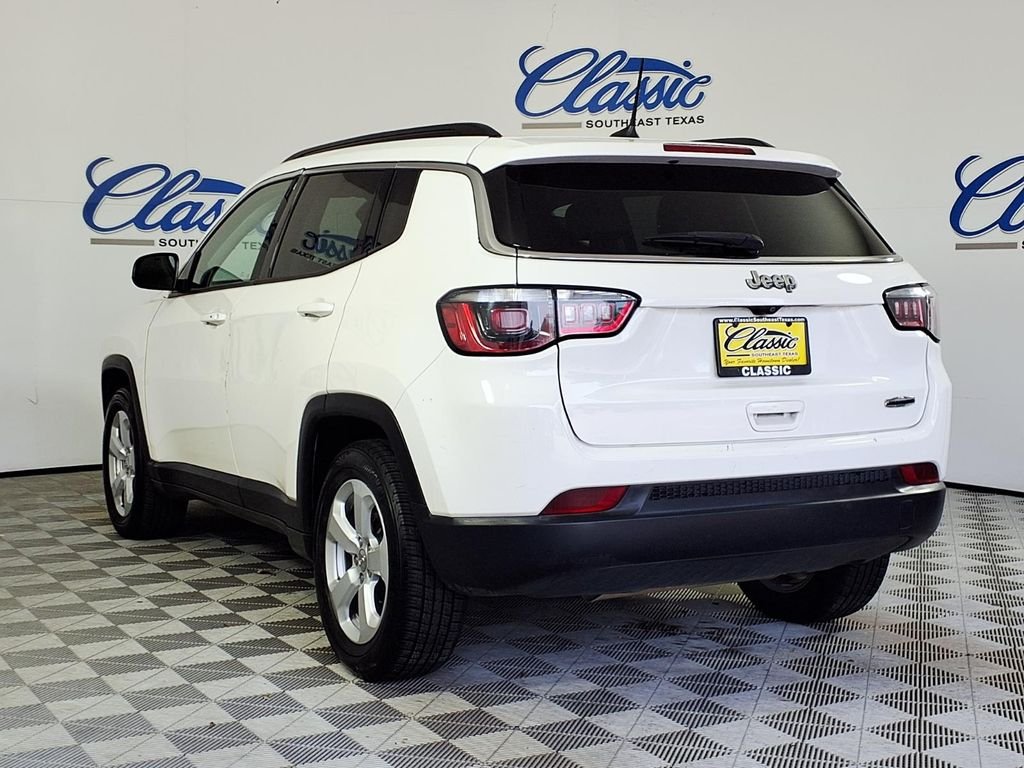 Used 2018 Jeep Compass Latitude with VIN 3C4NJCBB9JT169618 for sale in Beaumont, TX