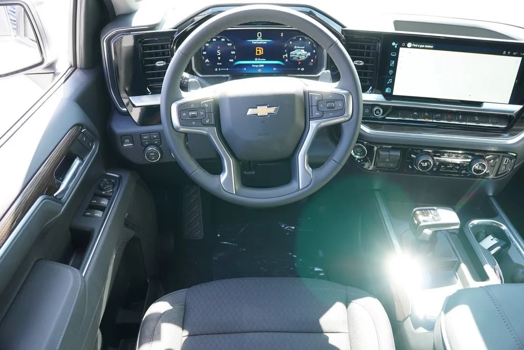 New 2026 Summit White Chevrolet LT image 13