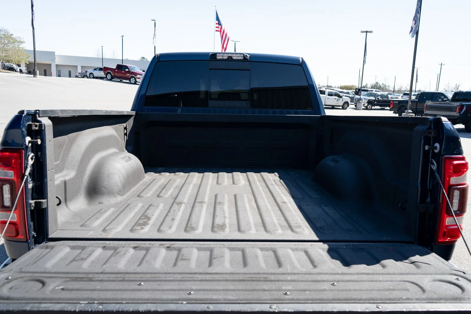 Used 2019 Blue Ram Laramie Longhorn image 12