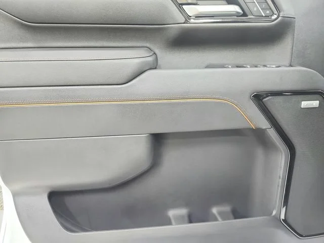 2026 GMC Sierra 2500HD AT4 - Photo 42
