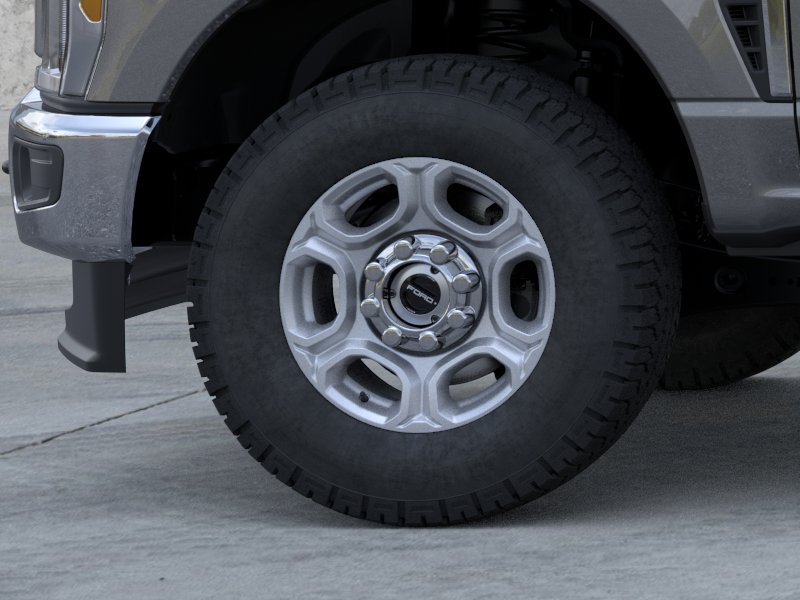 New 2026 Carbonized Gray Metallic Ford F-250® XLT image 19