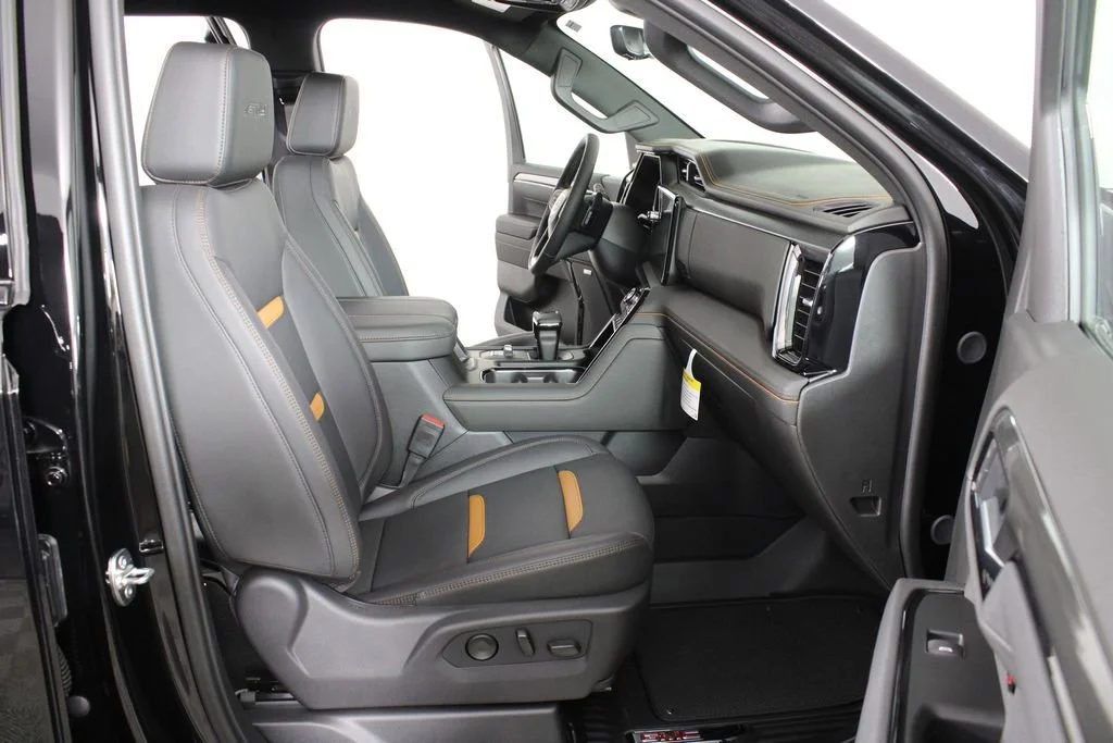 New 2026 Onyx Black GMC AT4 image 18