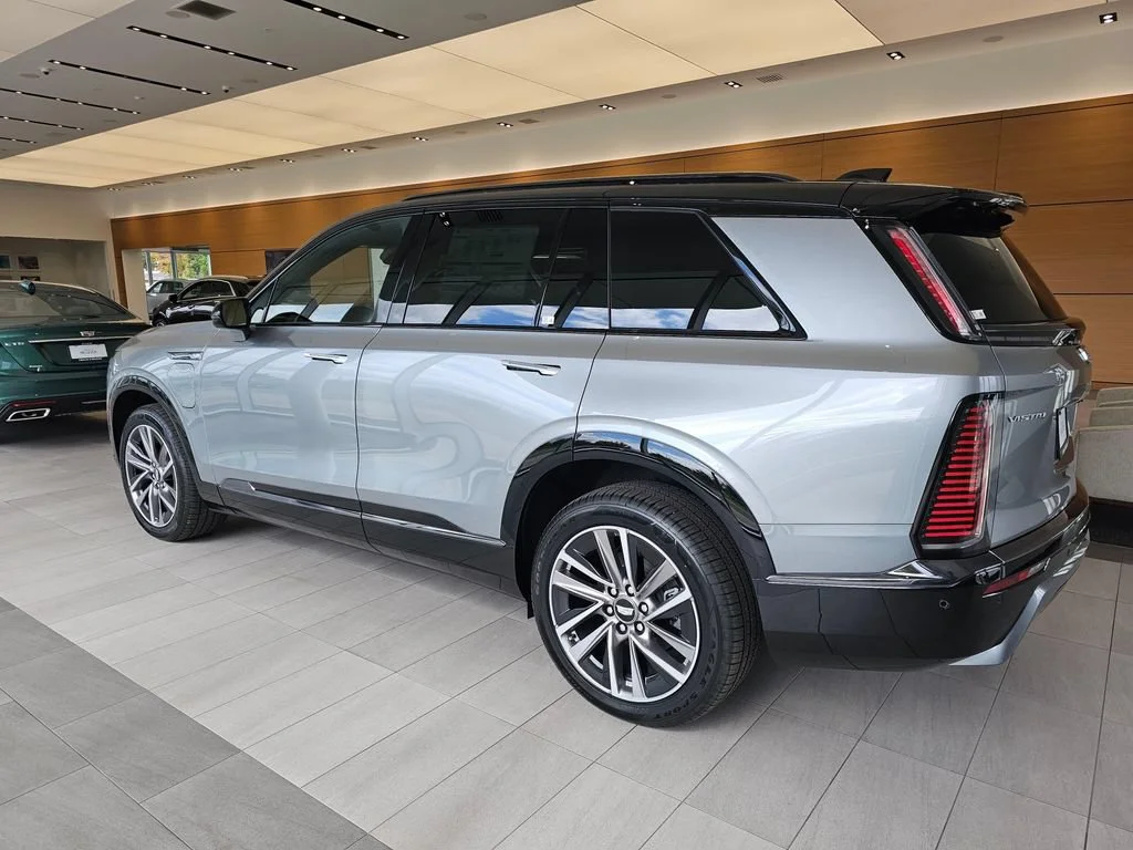 New 2027 Argent Silver Metallic Cadillac Sport image 4